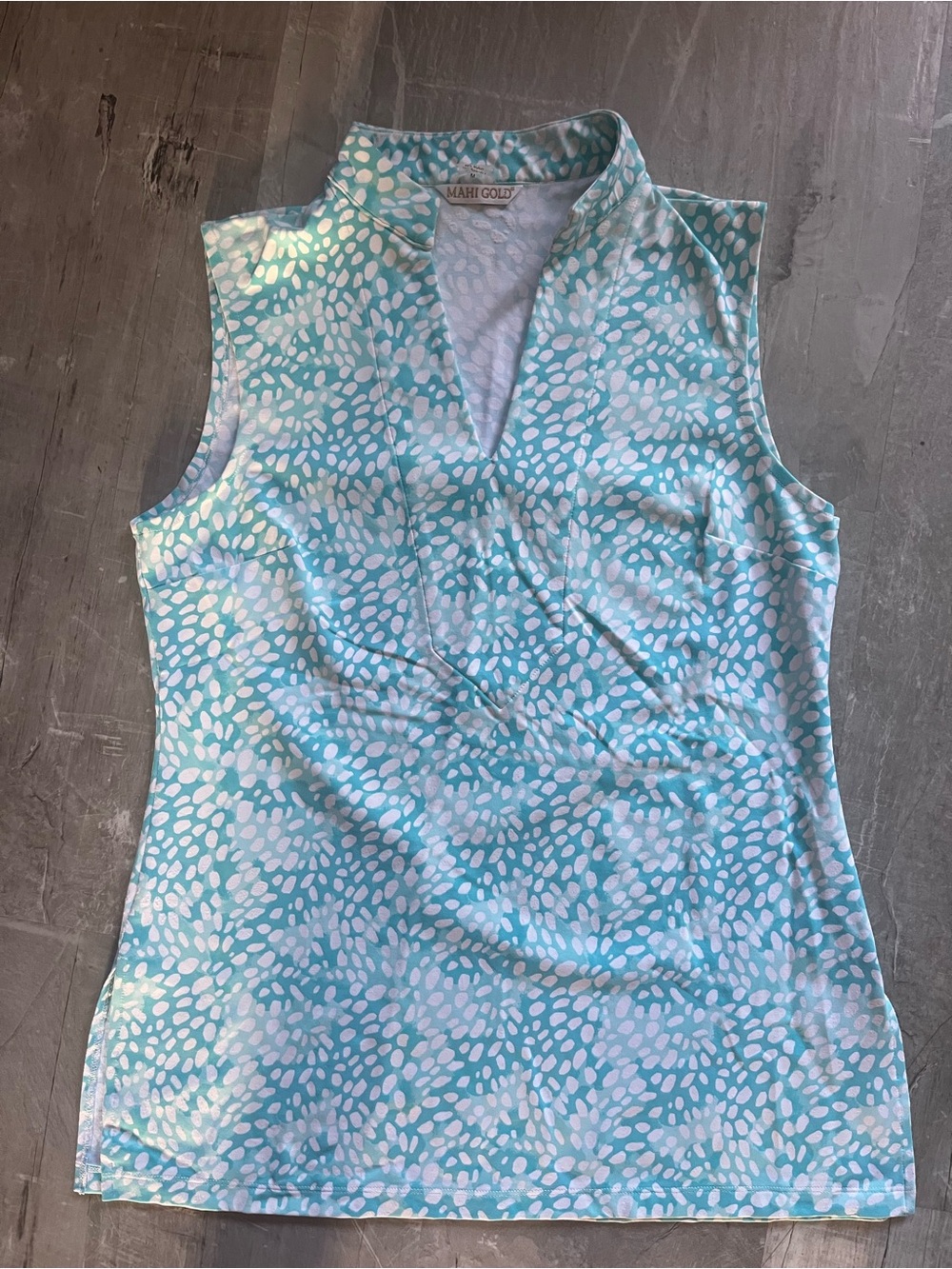 MAHI GOLD Aqua and White Sleeveless V-Neck Catalina cloth top size medium